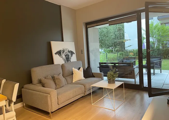 Apartment Premium Tolkiena House Mokotow 2- Bedrooms & Living Room, Terrace With Garden, Free Underground Parking & Free High-speed Wi-fi Warsaw